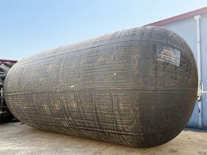 Sling-type-pneumatic-rubber-fenders
