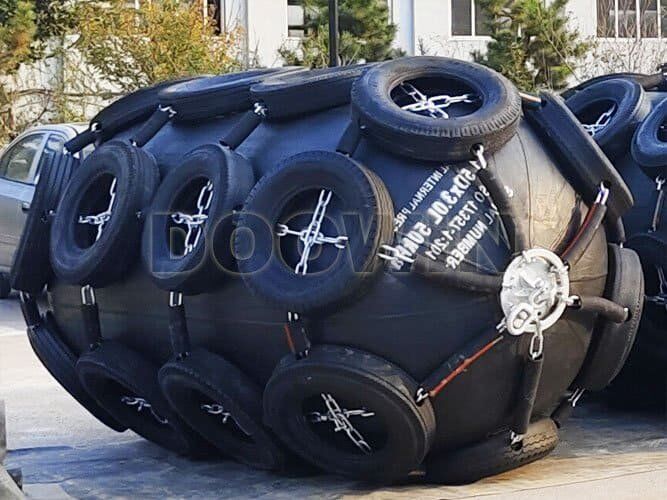 1.5x3.0-Yokohama-floating-pneumatic-rubber-ship-fenders